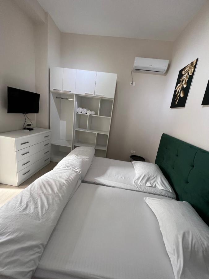 Hq Apartment In Center Tirana Exteriér fotografie